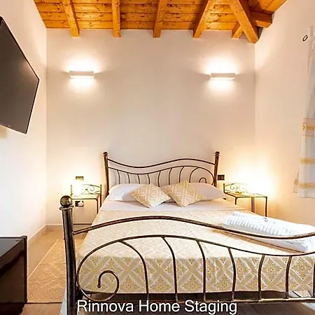 Vitto - Sleep & Go Capoterra